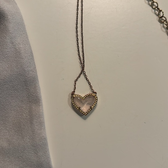 Kendra Scott pink heart necklace w dust bag - Picture 10 of 10